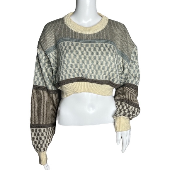 Saturdays Sweaters - Saturdays Cropped Sweater Brown Tan Long Sleeve Crew Neck Puff Sleeves